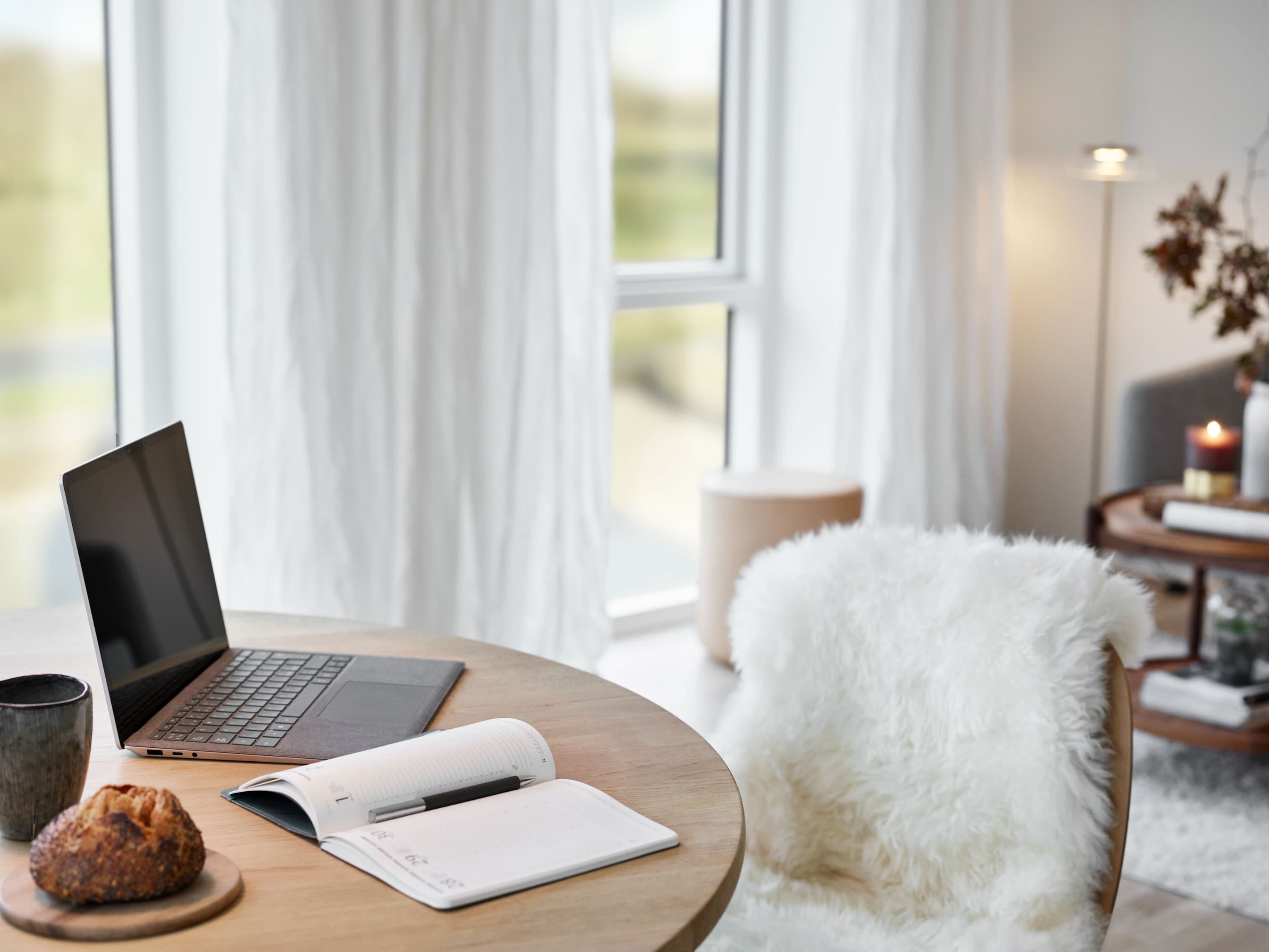 God 3 værelses gavlejlighed med godt lysindfald 0