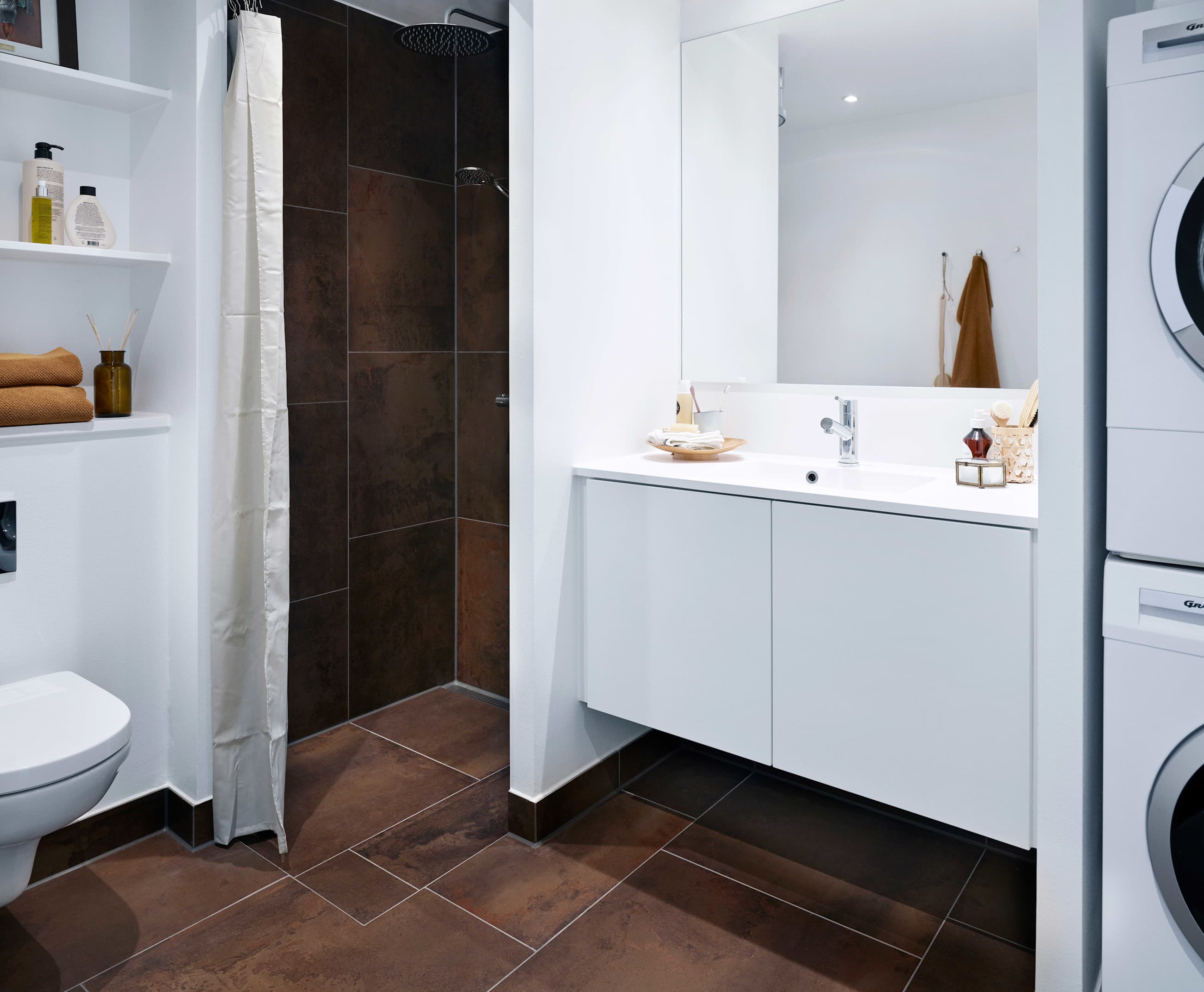 4 værelses lejlighed med stor stue og altan 3