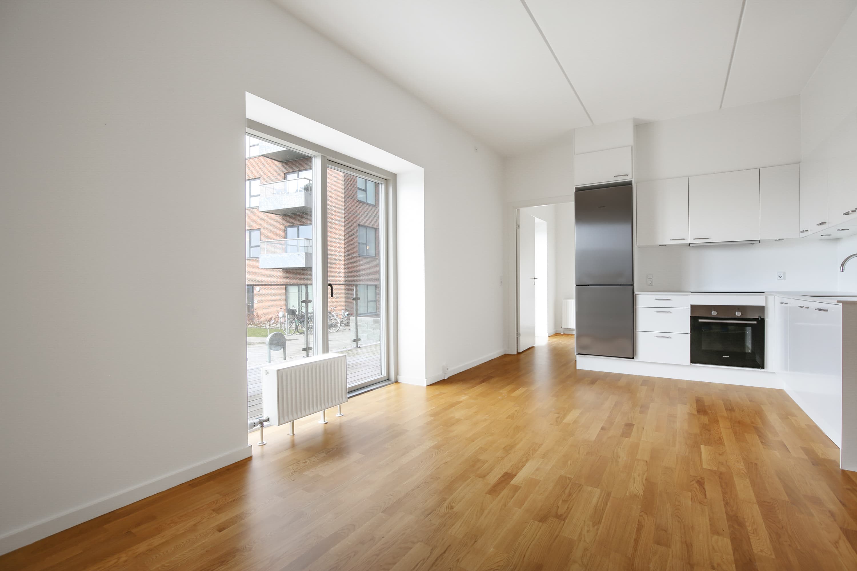 3 værelses stuelejlighed med en stor terrasse 2