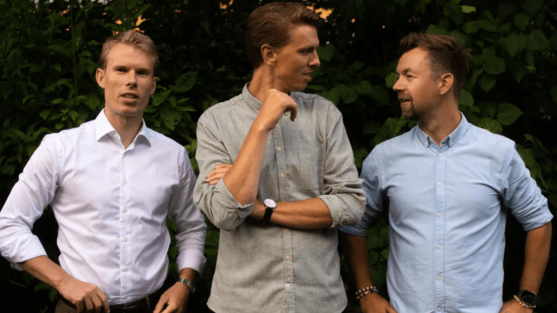 Christian Nielsen, director og head of ESG hos Thylander, Christian Bruun, ESG & bæredygtighedschef hos AKF, og Jonathan Leonardsen, bæredygtighedsansvarlig hos Balder Danmark sammen til ESG-event